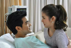 最新泰国同性电视剧,泰国最新同性爱情剧，甜蜜瞬间触动心弦