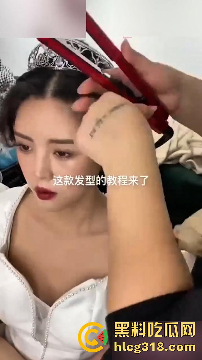 快手直播擦边合集，瞬间的春光乍泄让人大饱眼福，多个主播多次出境，有没有你喜爱的女神？-1