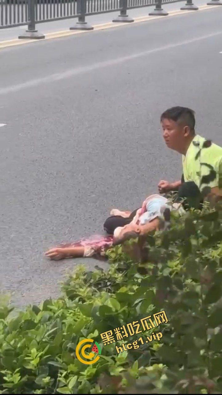 新能源极氪001 极速飞车黄毛 刚结婚大喜就出车祸！致2死1伤！-19