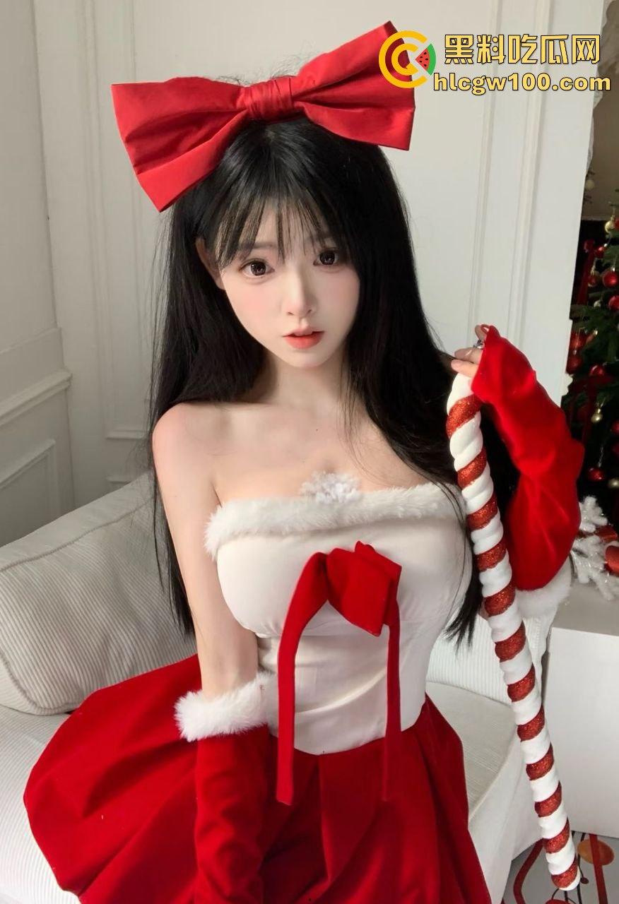 合肥大学生【冯雅琪】被爆私生活混乱，旅游撇下男友，四天时间被操到浪叫连天，舔鸡巴舔到停不下来！-4