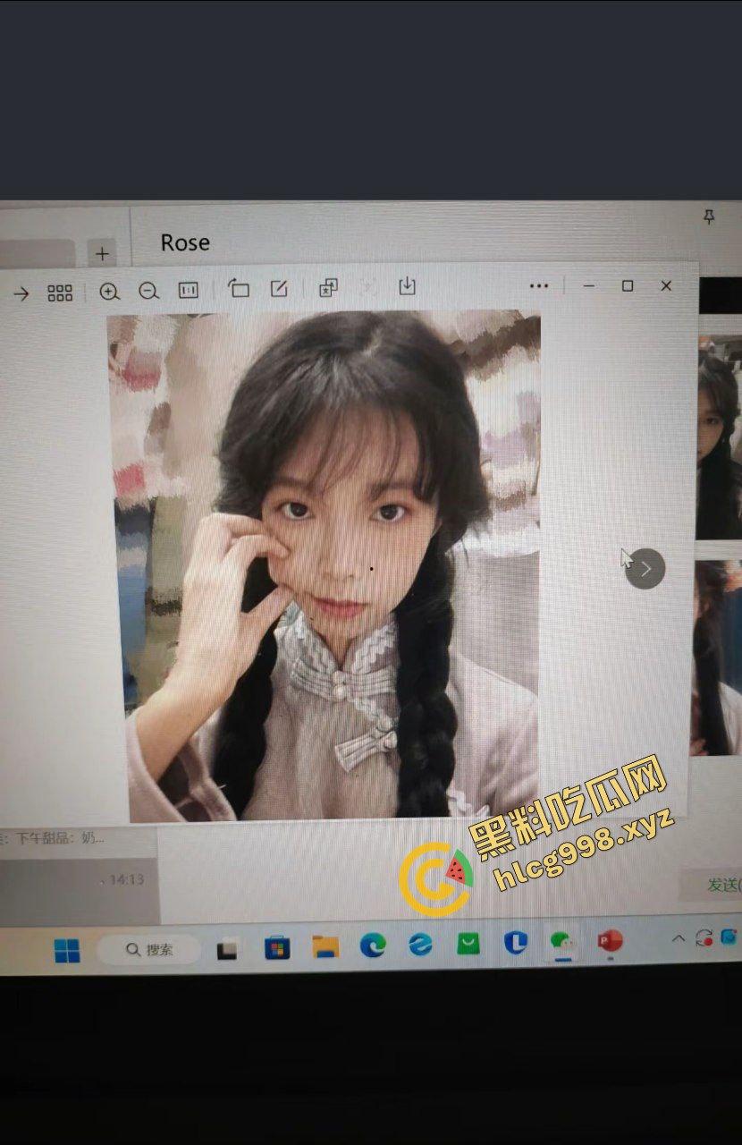 达州中医药职业学院 抖音清纯小网红『大蓉爱吃嘎嘎』线下约炮金主脱衣骚舞 站起来蹬！独家播出！-3