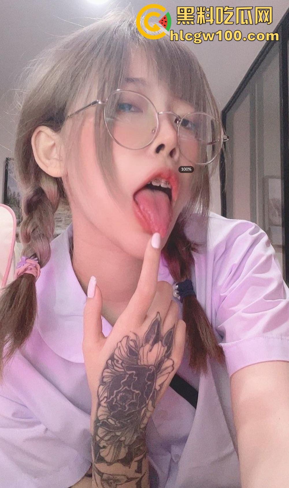 纹身黄毛逼顶到飞起，推特小母狗【xgina】资源疯传，粉丝疯狂求资源，黄毛纹身果然是男人的命根子！-2