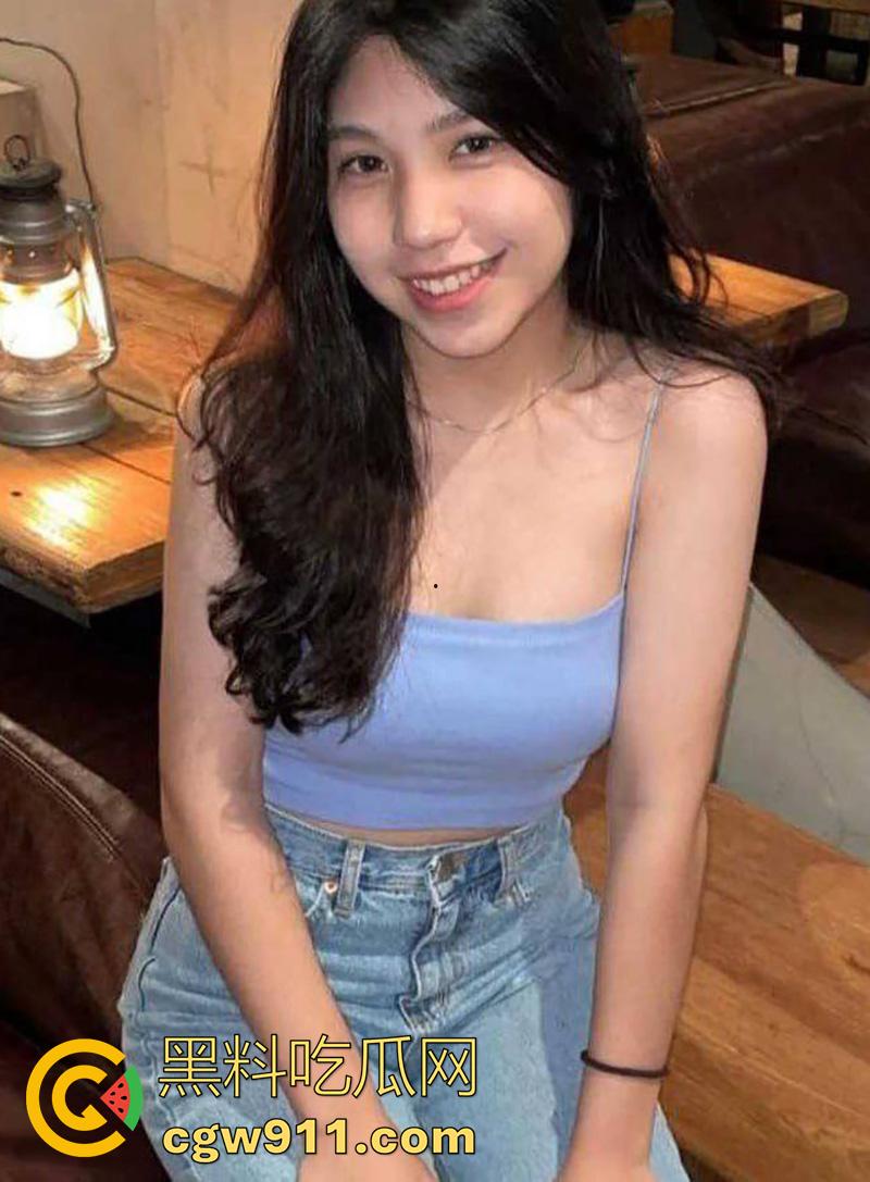 湾湾巨乳肥臀车模，台湾高雄医学大学【蔡咏淇】，兼职车模被金主重金拿下，性爱视频曝光全学校！-3