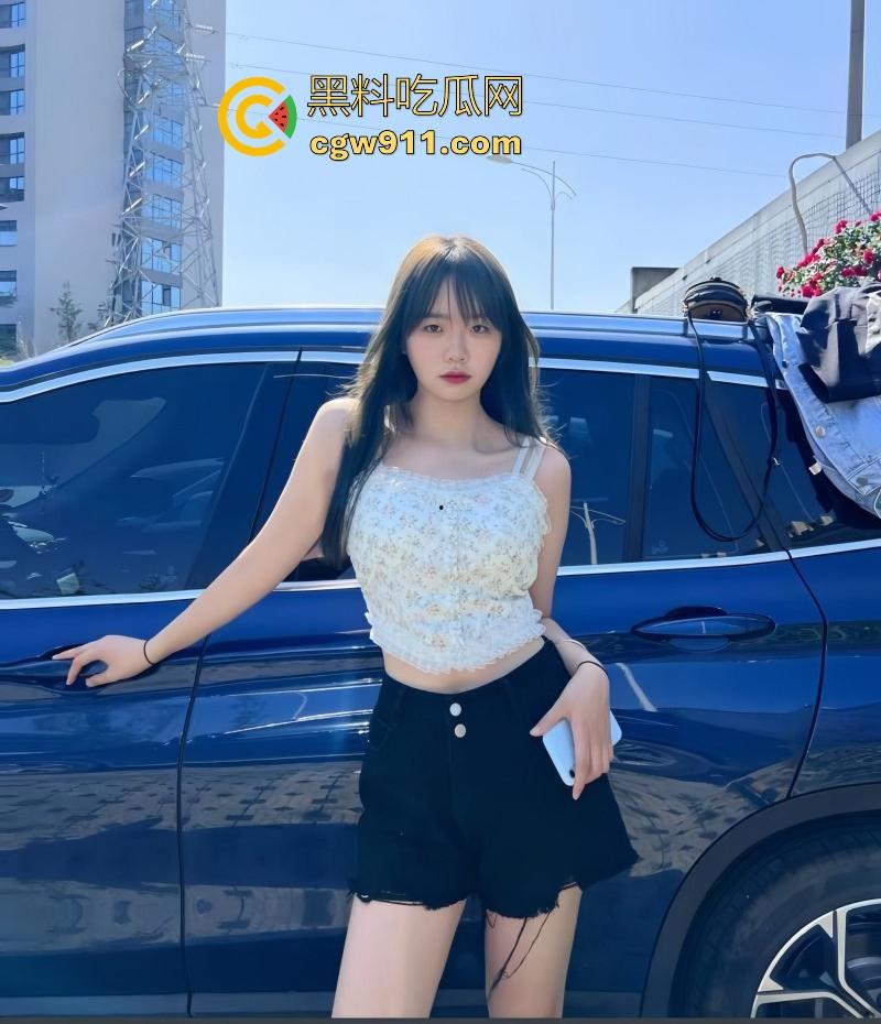 杭州师范大学【李雅楠】微胖学妹性爱视频泄露，身穿情趣护士装与男友激情狂欢，淫荡小母狗被打桩狂插玩弄！-1