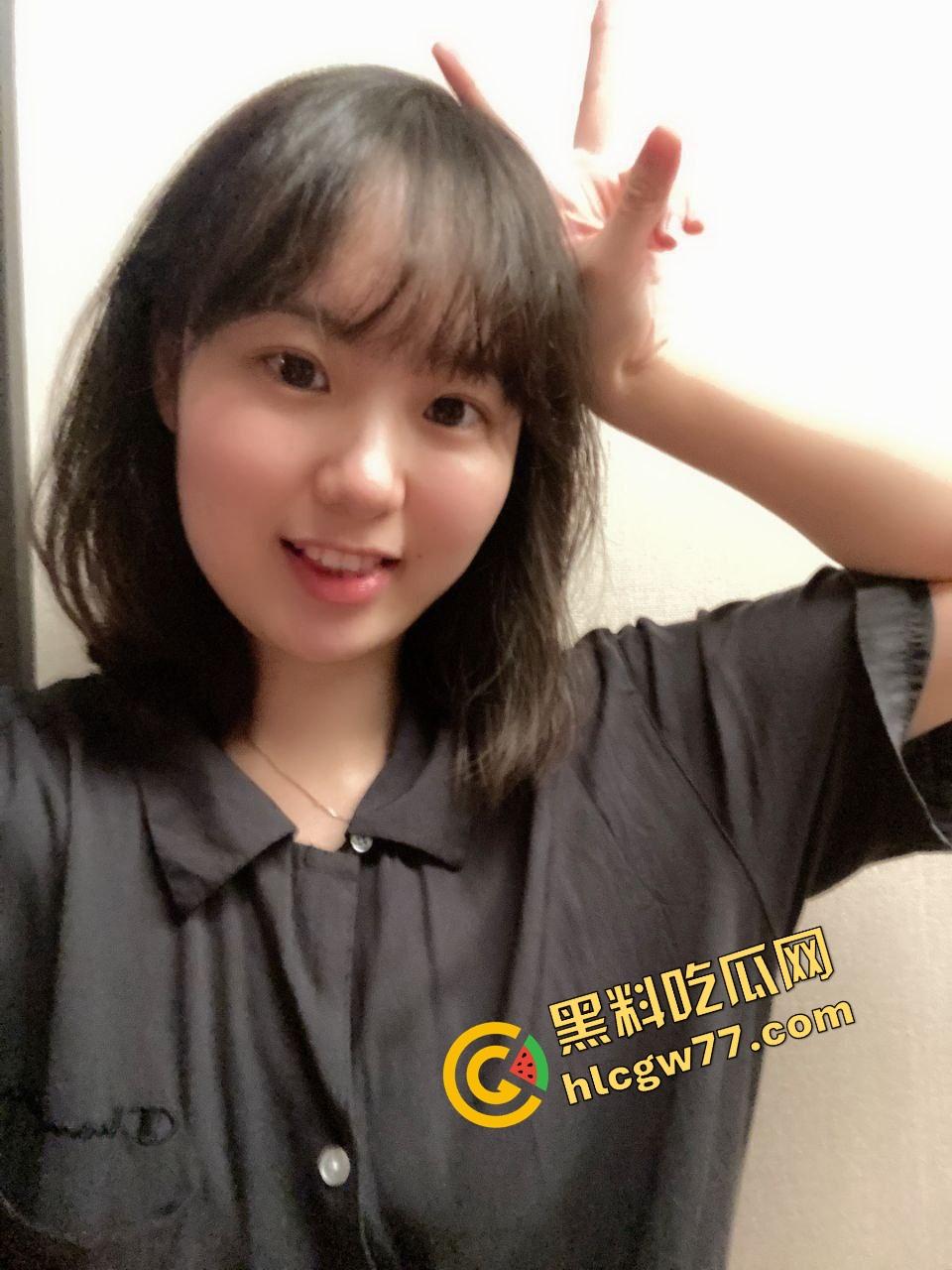 青岛服装店老板娘『卢娜』黑丝巨乳骚货，酒店狂战骑乘后入，紧致小穴吸到爽翻天谁操谁上瘾！-5
