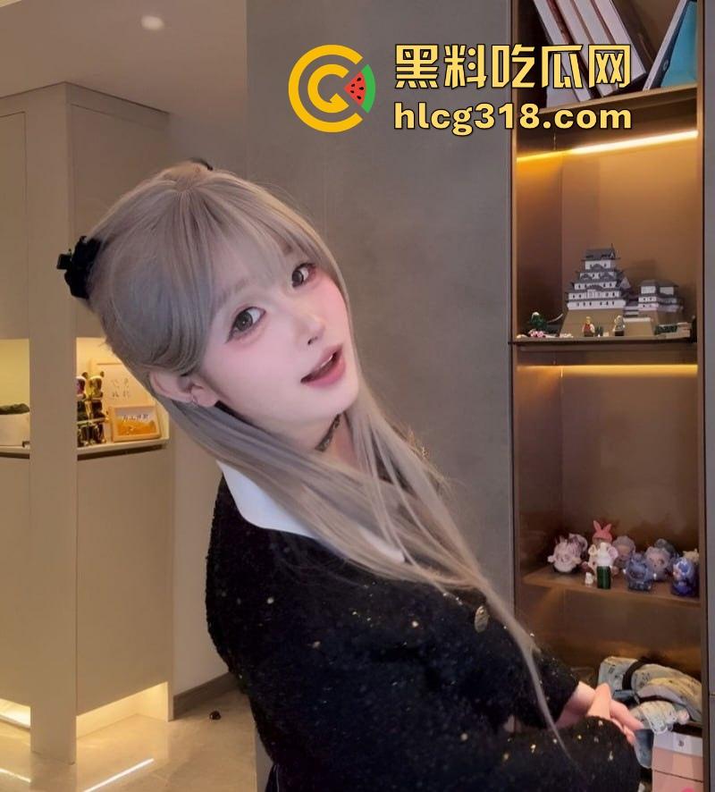 抖音萝莉网红【小屁大王】清纯可爱小骚穴，绝美身材天生尤物，露脸性爱视频曝光！-4