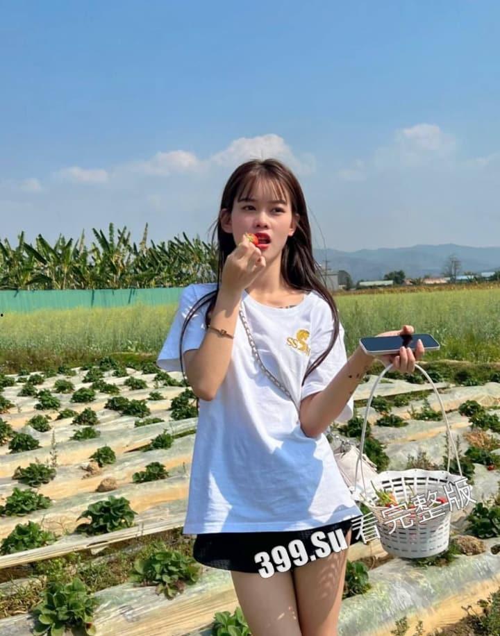 高挑大二 #纹身 小太妹性爱视频流出  一直挡着不给拍 操舒服就老实了-2