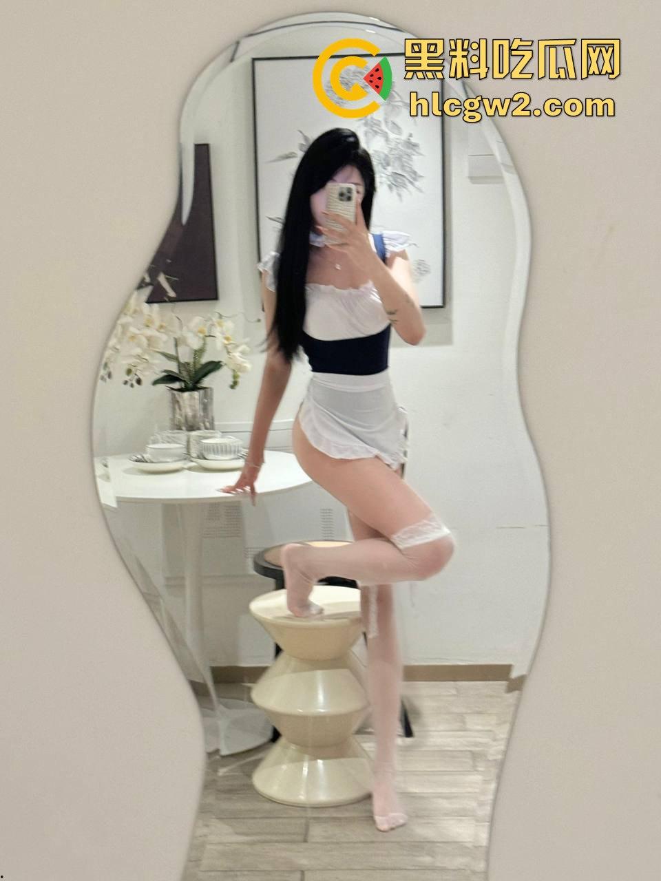 极品颜值女神『万欣雨』被爆操实录流出 私下竟是金主专属母狗，各种爆操配合销魂，穷人高攀不起的精盆！-3