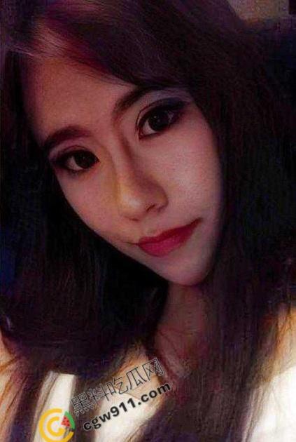 安徽合肥巨乳人妻【吴雨萱】约炮流出，裸照视频疯传，激情口交，骑乘大屌，满嘴浓精，骚气冲天-2