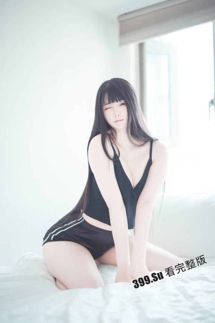 推特福利姬「落落Raku」cos极致的骚女仆 自慰户外露出  和小姐妹互相成就 被金主乖乖调教（70P私拍+40V福利视频合集）-30