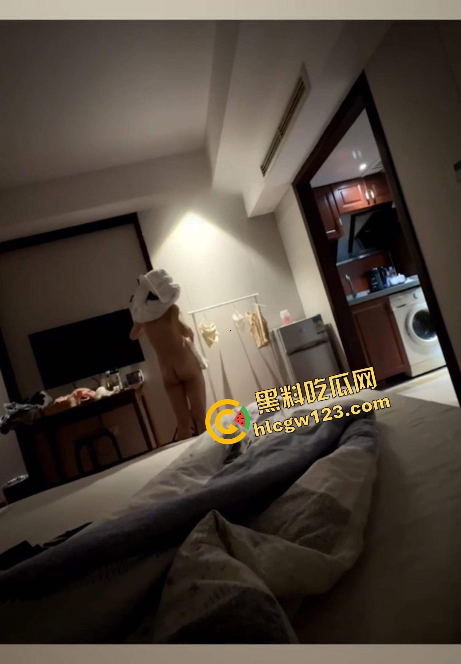 江西南昌极品反差女友『王梦格』视频帮异地男友泄欲打完飞机转头就去约炮，这种货色你敢打几分？-8