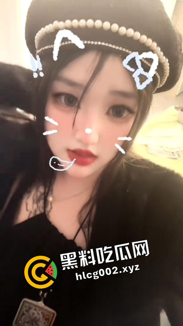 上海职校公共套子【管思蓉】高中就破处的臭母狗 混迹于上海各大酒吧知名肉便器-6