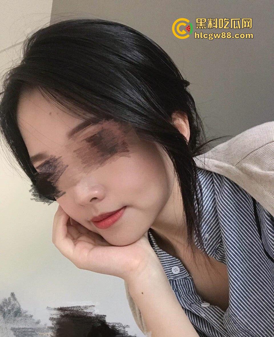 加拿大留学生【李天宜】 微博梨【甜姨】 颜值超高的小母狗无套内射 小男友曝光大量照片视频流出！-11