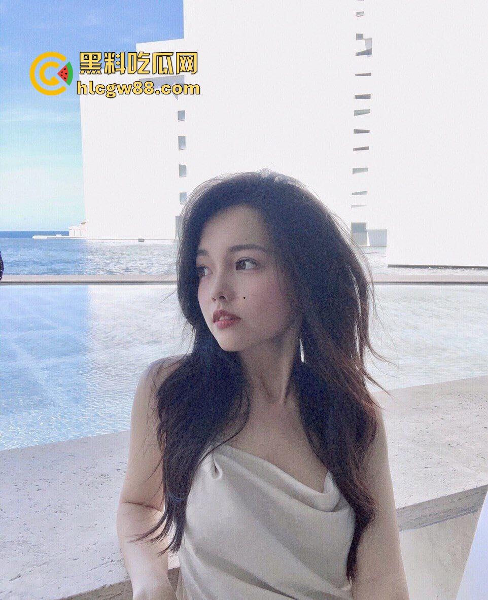 加拿大留学生【李天宜】 微博梨【甜姨】 颜值超高的小母狗无套内射 小男友曝光大量照片视频流出！-18