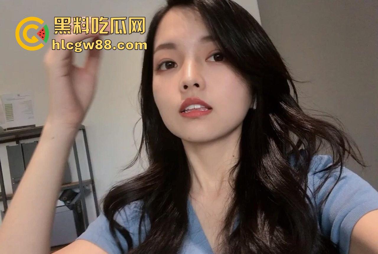 加拿大留学生【李天宜】 微博梨【甜姨】 颜值超高的小母狗无套内射 小男友曝光大量照片视频流出！-23