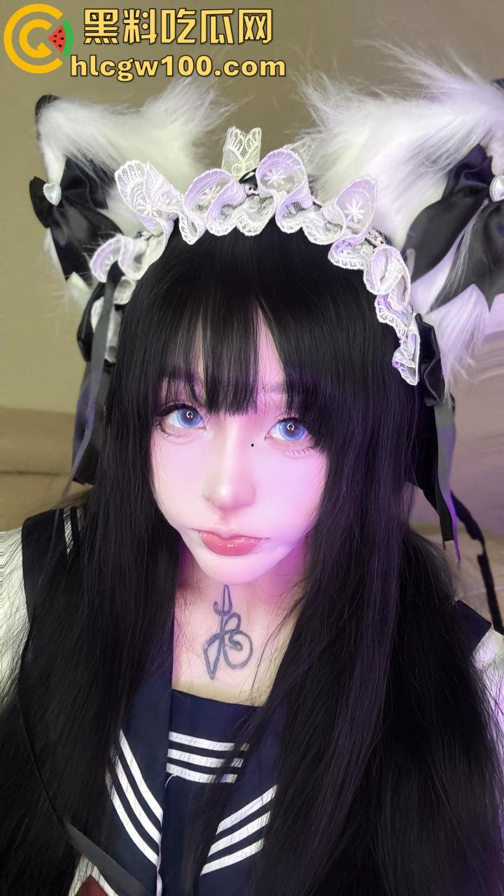 抖音X网黄【九条南无】，白虎骚穴骑脸自慰，倒立扣b三门齐开真是一个人形肉便器！-4