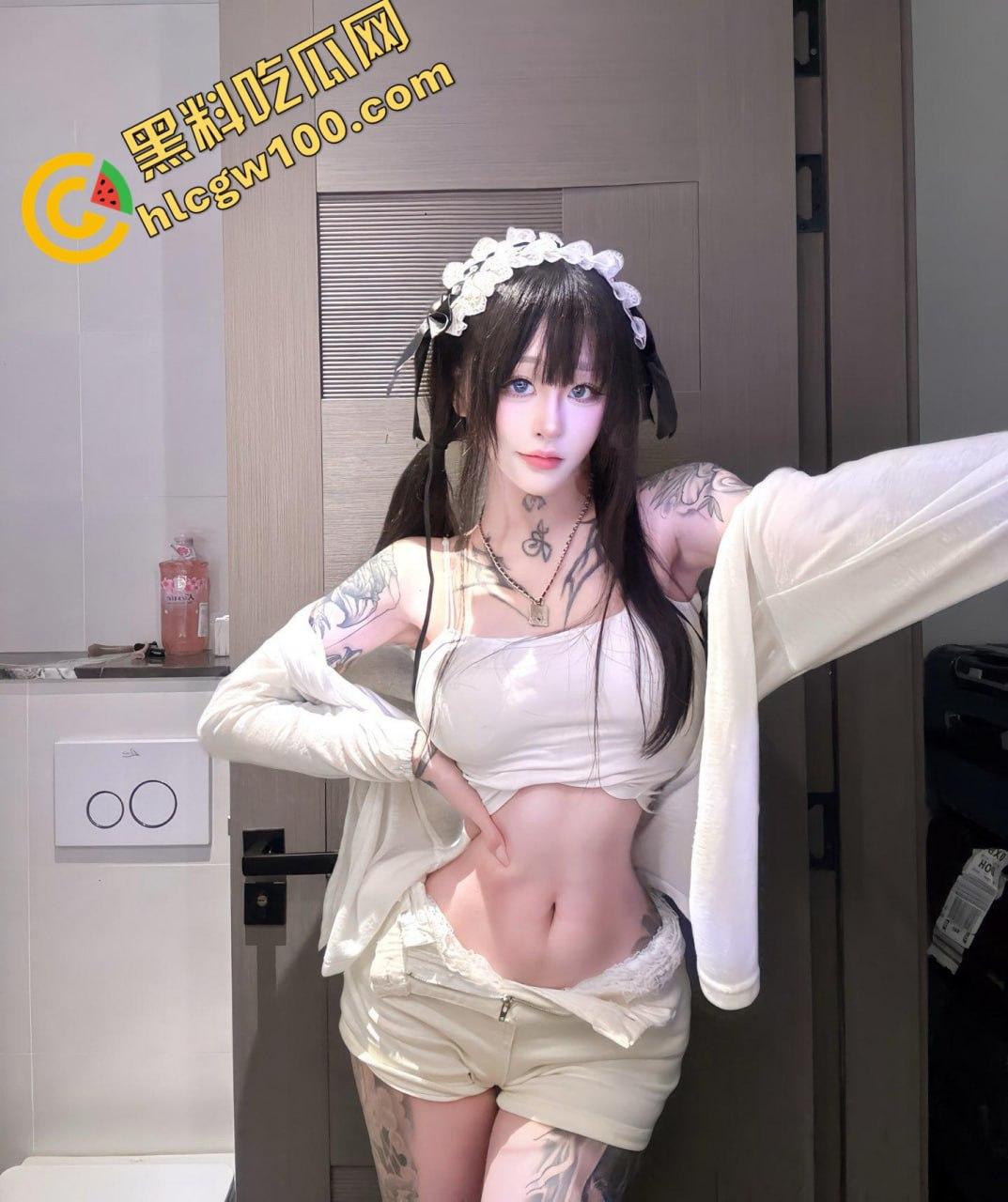 抖音X网黄【九条南无】，白虎骚穴骑脸自慰，倒立扣b三门齐开真是一个人形肉便器！-6