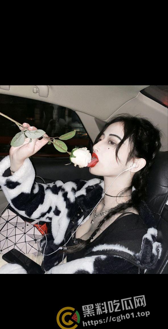 开盒福利姬【茂木希子】盛世美颜 玲珑胴体 媲美阿朱的存在 个人信息全曝光-7