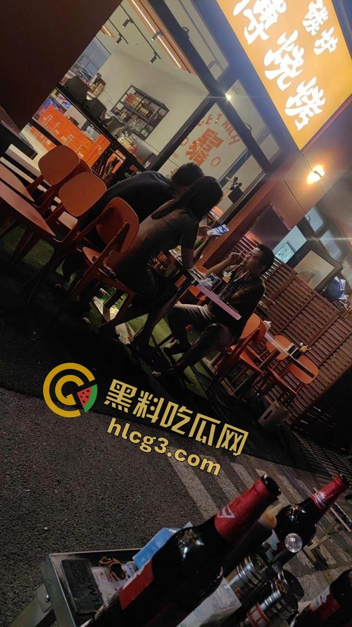 广州牵源文化公司领导跟下属女朋友勾搭在一起，表面是领导背后确跟下属的女朋友有一腿 ，领导不讲武德啊！-7