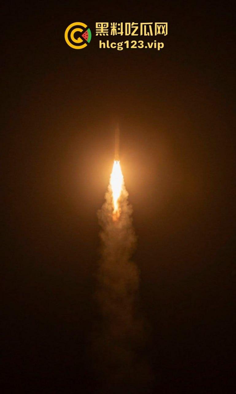 坐等看戏！伊朗对以色列的导弹袭击已结束 美准备好对抗伊朗？内含血腥无码画面 慎入！！！-11