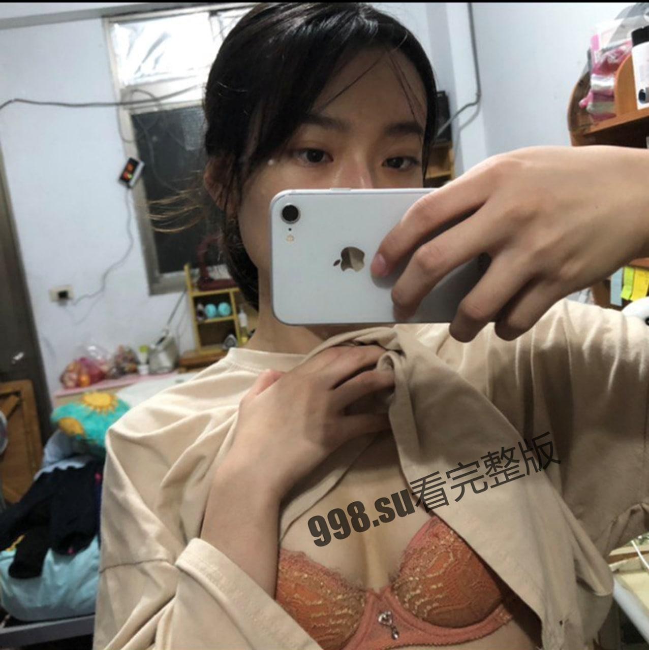 反差！美术学院校花 范琳琳与男友做爱自拍视频流出 颜射吃精口活一流-1