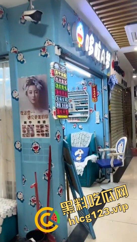 瓜友抓小三现场，广西婊子知三当三！贱人终究逃不过，捉奸现场太文明了？-10