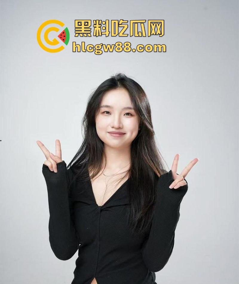 中国传媒大学【白洁】研究生情侣性爱视频曝光 各种舔屌卖骚 无套做爱中出 反差感爆棚！-1