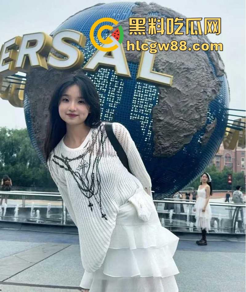 中国传媒大学【白洁】研究生情侣性爱视频曝光 各种舔屌卖骚 无套做爱中出 反差感爆棚！-7