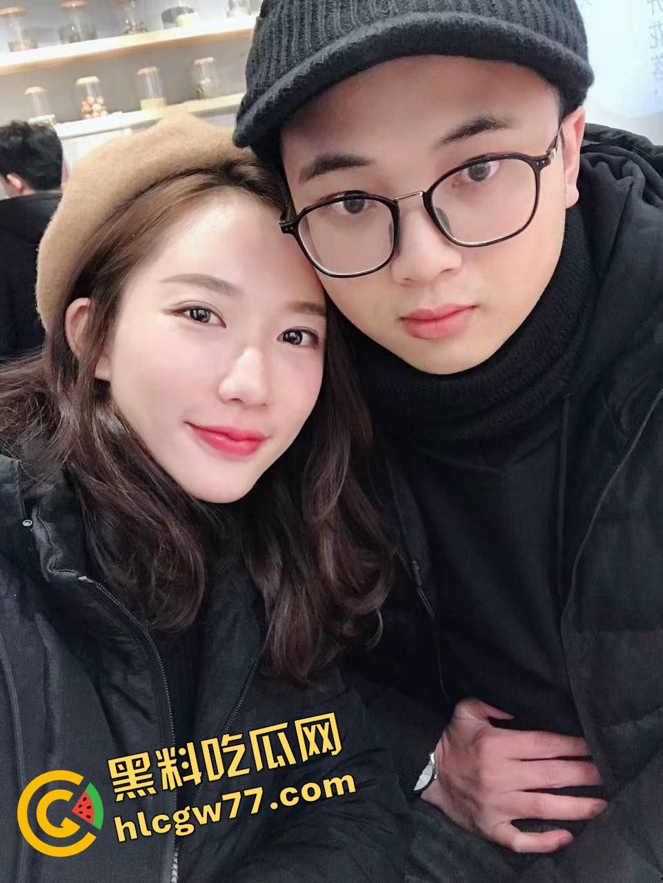 河南荥阳女大学生【金司】酒店装清纯，黑丝情趣装扯烂操穿床，逼水浸透房间！-2