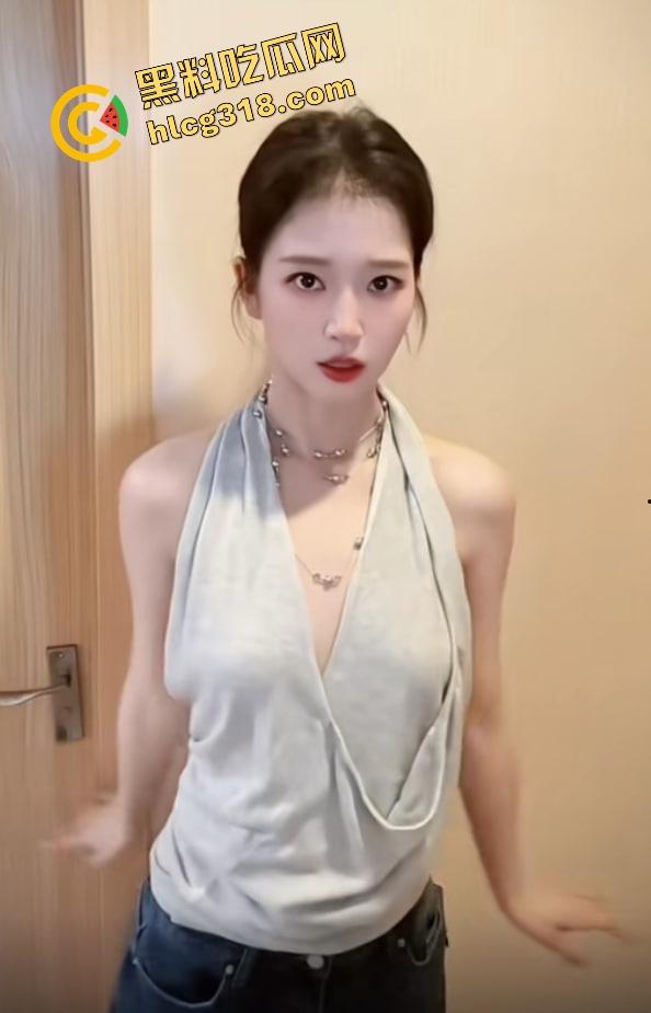 短剧女演员『腾泽文』聊天记录被爆出秒删，剧组夫妻戏玩到现实早期潜规则视频被扒出，微博热搜疯狂控评！-9