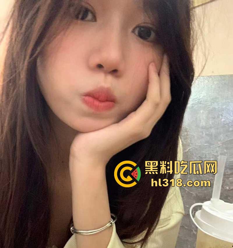 海南师范大学极品学生妹【林楚彤】人前女神人后淫荡骚鸡母狗，线上聊骚分享裸身视频勾引炮友！-2