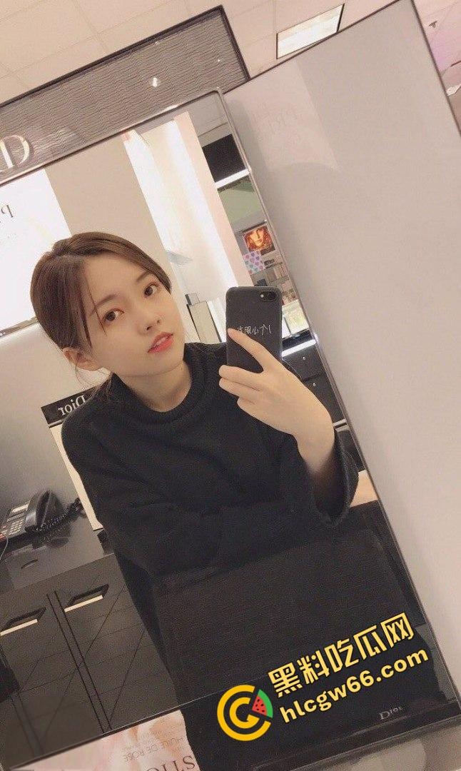 清纯学霸？留学生【李天宜】性爱视频泄露，留学生女神实为鸡巴贩子，被男友操到喷水还求舔精！-5