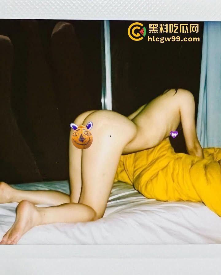 美国加州艺术学院中国留学生『庄梦涵』 被白人虐待杀害 生前是个福利姬流出大量私拍 现被虐杀也是可怜!-14