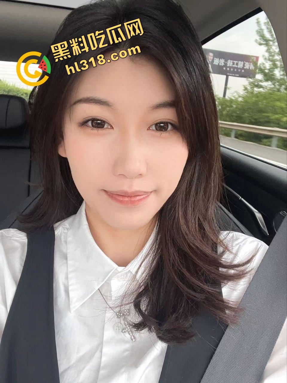 腻味了普通操?和女友玩点新花样,BB枪啪啪射屁屁,女朋友扭着骚臀一边浪叫一边喊!-2