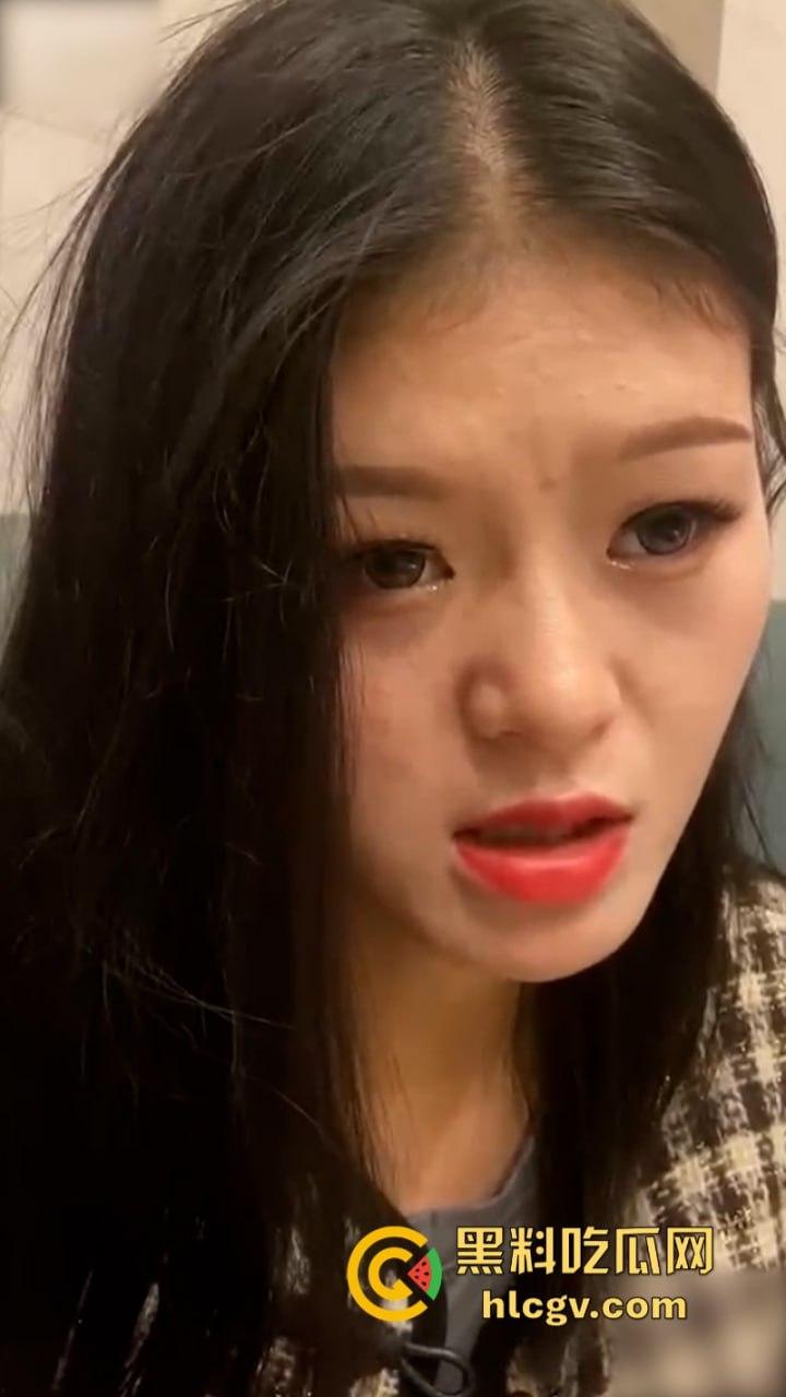 四川内江骚婊张薇怀孕被甩找老实人接盘 婚后偷吃不改 卖逼被发现瞒不过去了-7