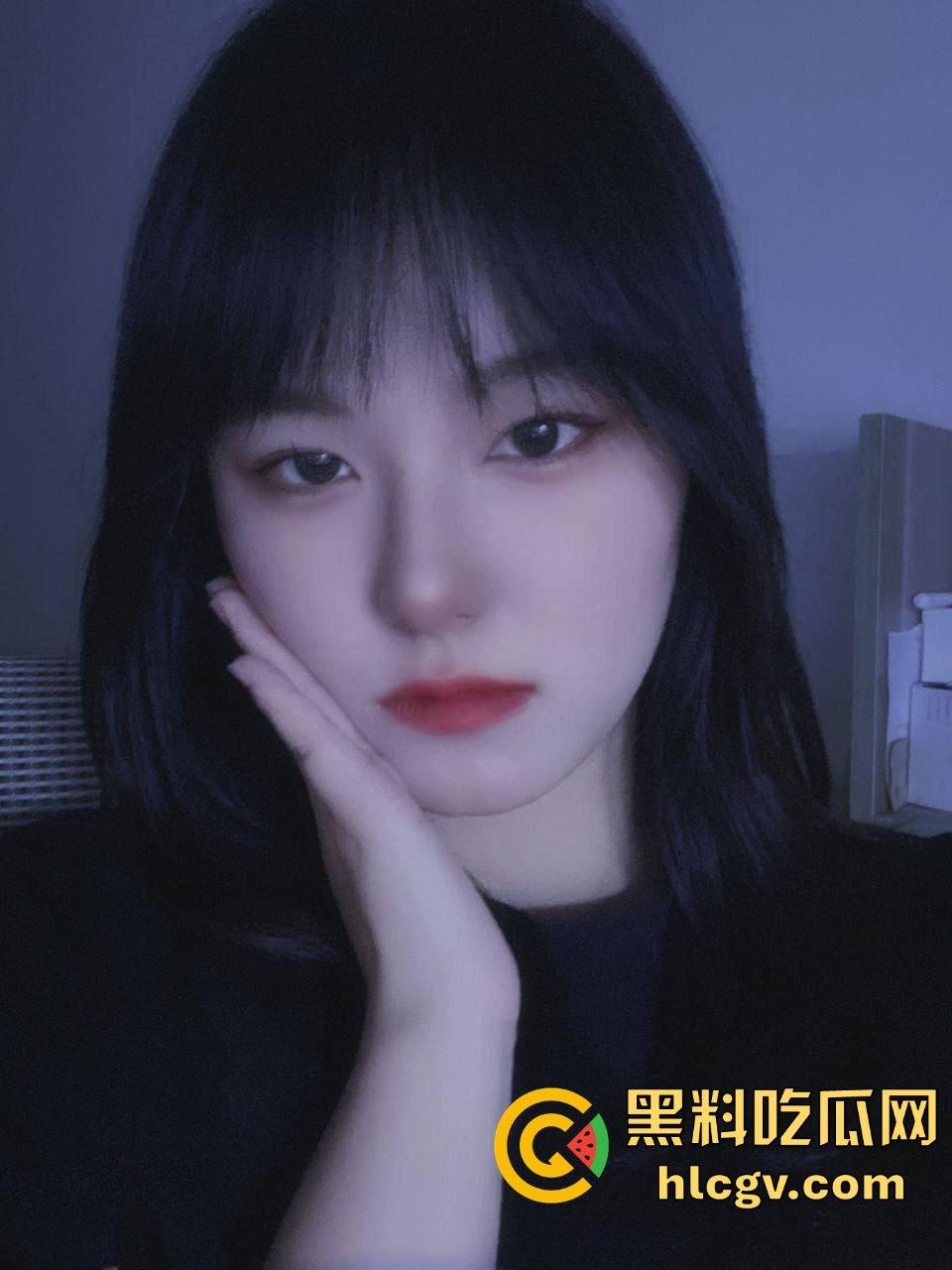 女友被调教成M属性母狗！瓜友投稿称边口交边自慰，两个洞被塞满呻吟不断被玩到泪流满面！-2