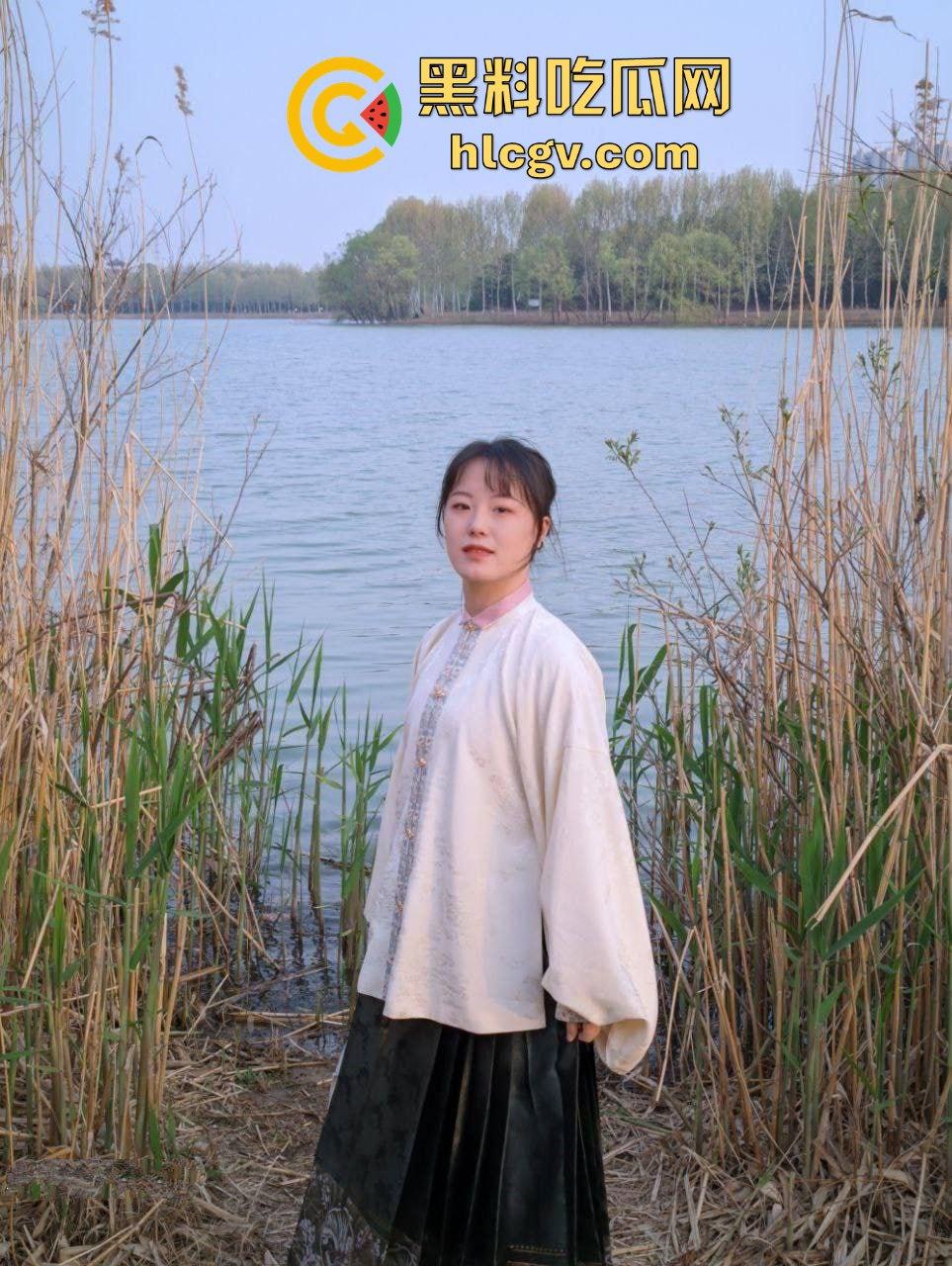 女友被调教成M属性母狗！瓜友投稿称边口交边自慰，两个洞被塞满呻吟不断被玩到泪流满面！-6